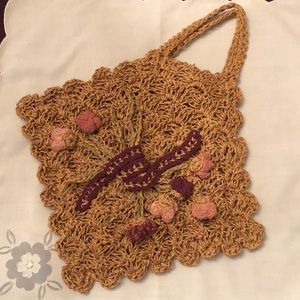 Woven Scalloped Edge Handbag